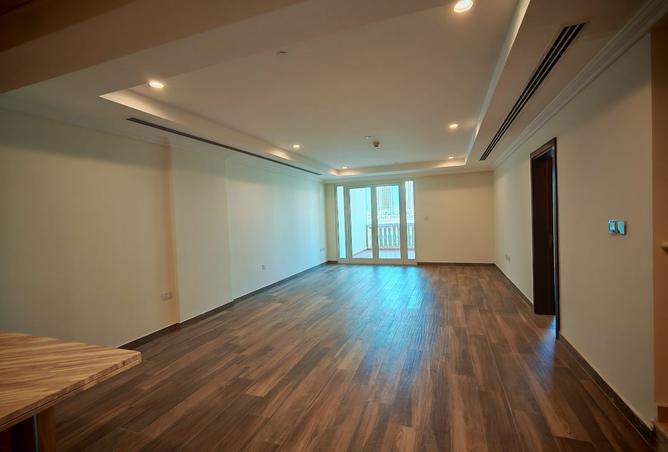 1010742 - Property Image 2