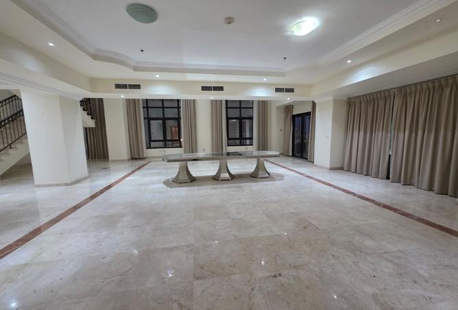 939758 - Property Main Image