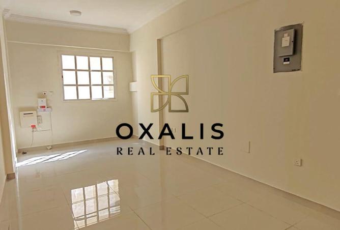 965180 - Property Main Image