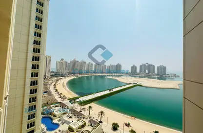 Apartment - 2 Bedrooms - 3 Bathrooms for rent in Viva East - Viva Bahriyah - The Pearl Island - Doha