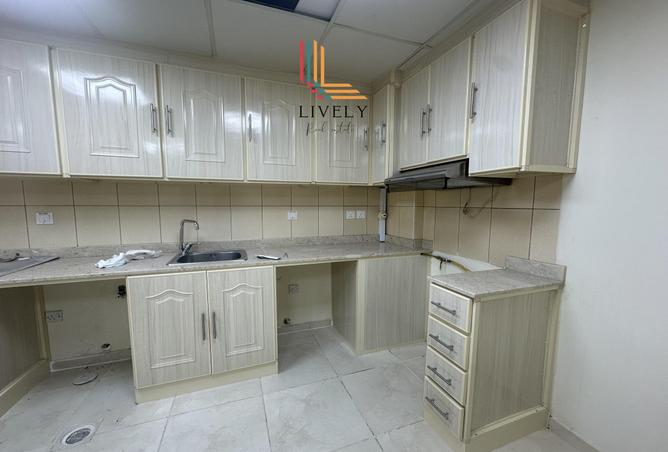 1006485 - Property Image 2