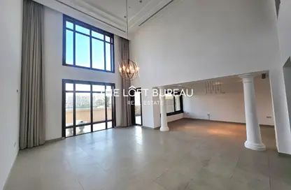 Duplex - 4 Bedrooms - 4 Bathrooms for rent in La Croisette - Porto Arabia - The Pearl Island - Doha