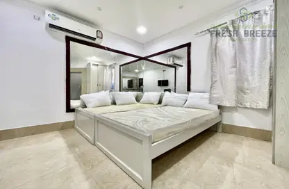 Apartment - 1 Bathroom for rent in Umm Ghuwailina - Doha