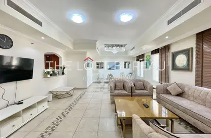 شقة - 3 غرف نوم - 4 حمامات للايجار في طريق بورتو الغربي - بورتو أرابيا - جزيرة اللؤلؤة - الدوحة