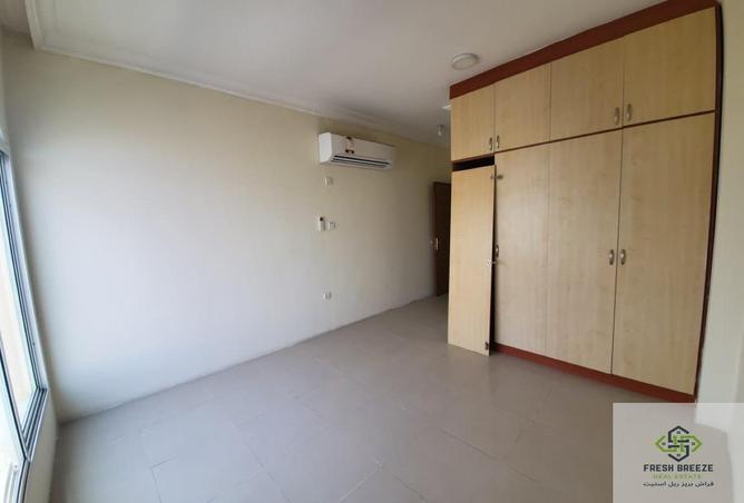 968491 - Property Image 3