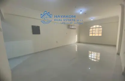 Empty Room image for: Apartment - 3 Bedrooms - 3 Bathrooms for rent in Al Wakra Hotel - Al Wakra - Al Wakrah - Al Wakra, Image 1