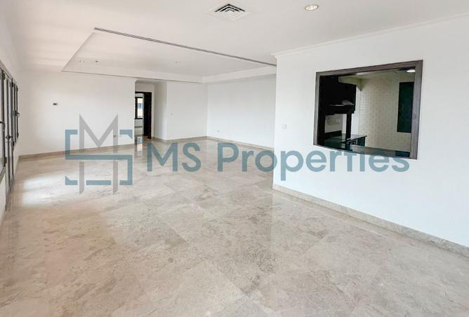 977010 - Property Main Image