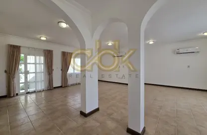 Villa - 3 Bedrooms - 3 Bathrooms for rent in New Salata - Salata - Doha