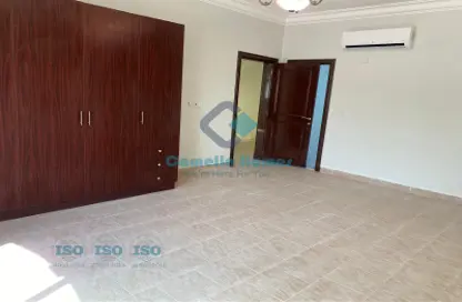 Empty Room image for: Villa - 5 Bedrooms - 4 Bathrooms for rent in Al Duhail - Al Duhail - Doha, Image 1