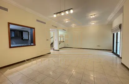 Villa - 3 Bedrooms - 4 Bathrooms for rent in Old Airport Road - Old Airport Road - Doha