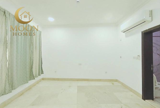 978309 - Property Image 3