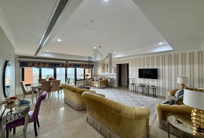 930448 - Property Image 2