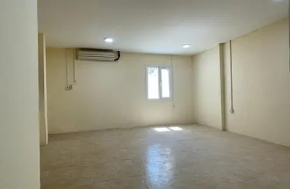 Apartment - 1 Bedroom - 1 Bathroom for rent in Al Duhail South - Al Duhail - Doha