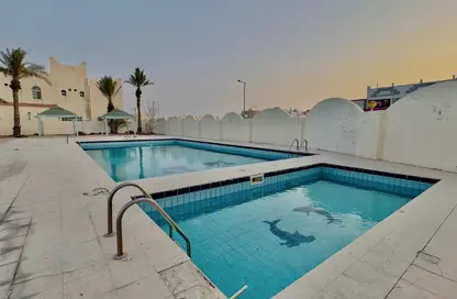 Compound - 5 Bedrooms - 4 Bathrooms for rent in Al Hadara Street - Al Thumama - Doha