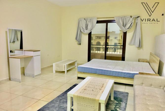 991849 - Property Image 3