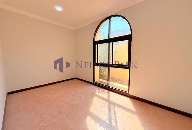 954640 - Property Image 3