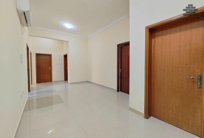 958520 - Property Main Image