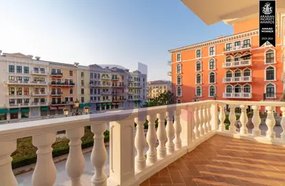 Balcony image for: Apartment - 2 Bedrooms - 3 Bathrooms for rent in Carnaval - Qanat Quartier - The Pearl Island - Doha, Image 1