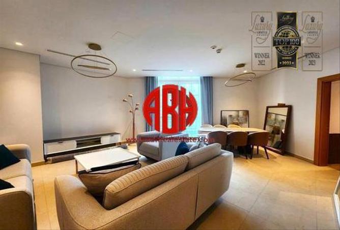 Apartment - 2 Bedrooms - 3 Bathrooms for rent in Floresta Gardens - Floresta Gardens - The Pearl Island - Doha