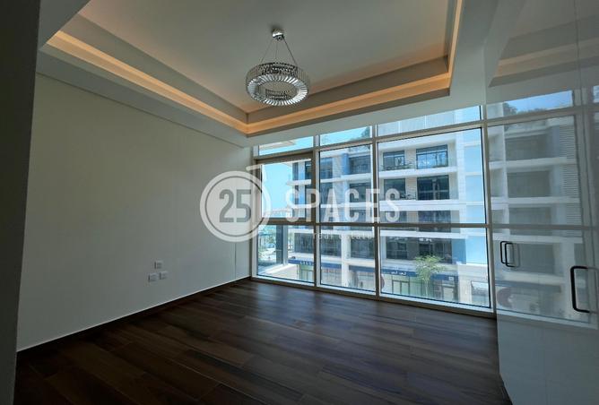 889226 - Property Image 2