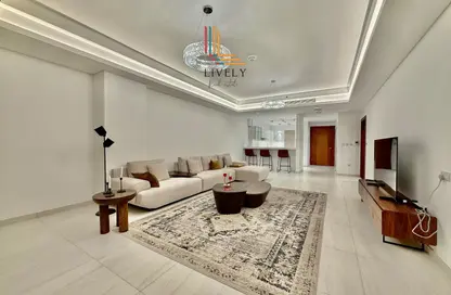 Apartment - 1 Bedroom - 2 Bathrooms for rent in Gewan Island - The Pearl Island - Doha