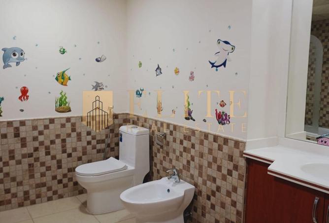 943172 - Property Image 2