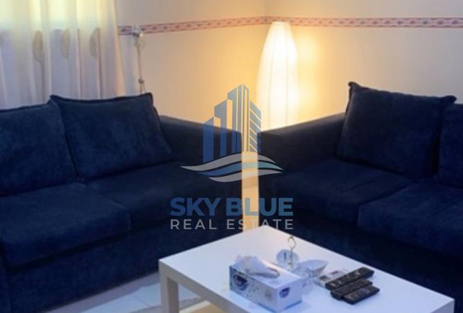 944087 - Property Image 2