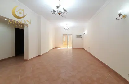 Apartment - 2 Bedrooms - 3 Bathrooms for rent in Fereej Bin Mahmoud North - Fereej Bin Mahmoud - Doha