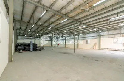 Warehouse - Studio for rent in Industrial Area 1 - Industrial Area - Doha