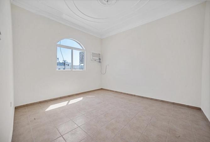 998681 - Property Image 3