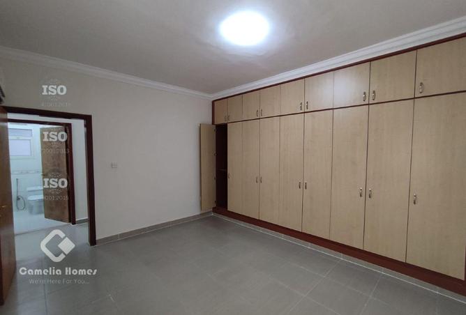 984187 - Property Image 2