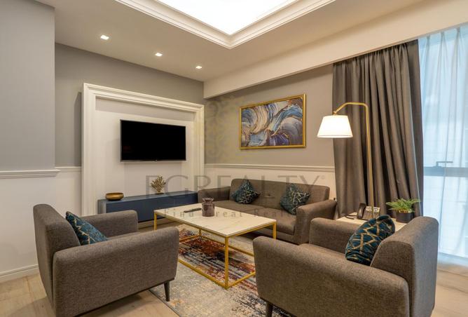 989243 - Property Image 3