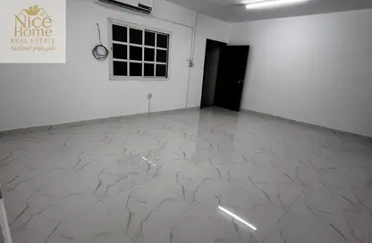 Apartment - 1 Bedroom - 1 Bathroom for rent in Ain Khaled - Doha