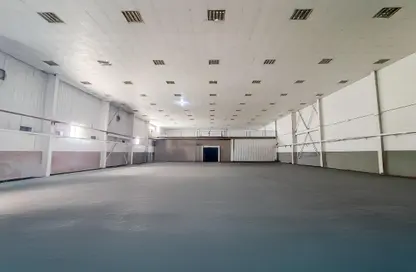 Warehouse - Studio for rent in Industrial Area 1 - Industrial Area - Doha