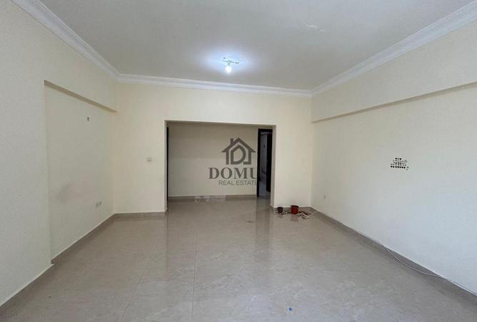 990763 - Property Main Image