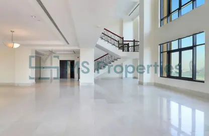 Apartment - 5 Bedrooms - 7 Bathrooms for sale in West Porto Drive - Porto Arabia - The Pearl Island - Doha