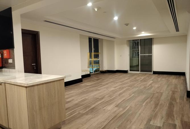 977111 - Property Image 2