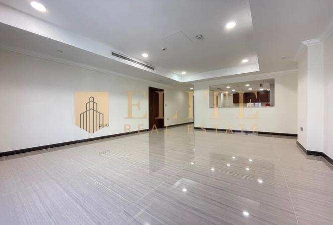 965311 - Property Image 3