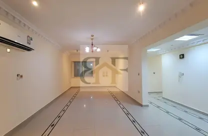 شقة - 3 غرف نوم - 3 حمامات للايجار في شقق مساكن المطار القديم - طريق المطار القديم - الدوحة