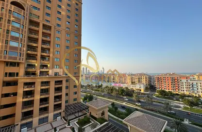Apartment - 3 Bedrooms - 4 Bathrooms for rent in East Porto Drive - Porto Arabia - The Pearl Island - Doha