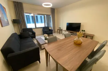 Apartment - 2 Bedrooms - 4 Bathrooms for rent in West Walk - Al Waab - Doha