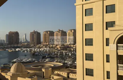Apartment - 1 Bedroom - 2 Bathrooms for rent in East Porto Drive - Porto Arabia - The Pearl Island - Doha