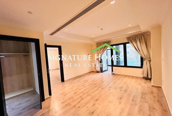 929850 - Property Image 3