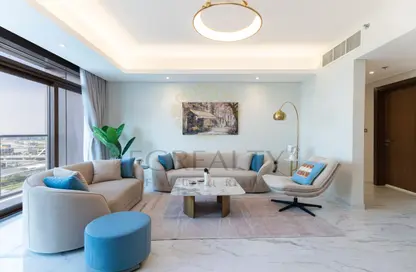 Apartment - 2 Bedrooms - 3 Bathrooms for rent in Marina Tower 02 - Marina District - Lusail