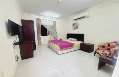 Apartment - Studio - 1 Bathroom for rent in Umm Ghuwailina 4 - Umm Ghuwailina - Doha Apartment - Studio - 1 Bathroom for rent in Umm Ghuwailina 4 - Umm Ghuwailina - Doha