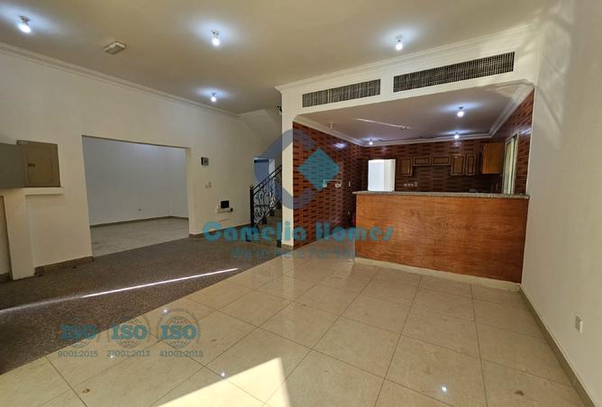 928086 - Property Image 3