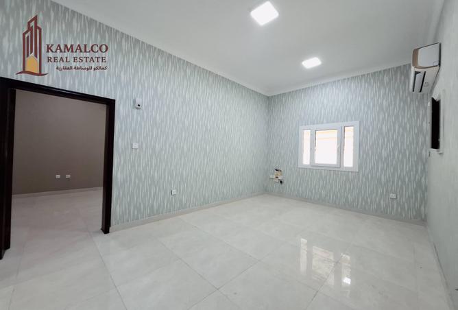 953990 - Property Image 3