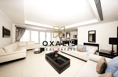Apartment - 2 Bedrooms - 3 Bathrooms for rent in Tower 13 - Porto Arabia - The Pearl Island - Doha