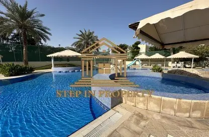 Villa - 4 Bedrooms - 6 Bathrooms for rent in Tariq Street - Fereej Bin Omran - Doha
