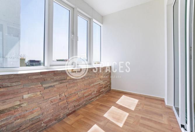 989030 - Property Image 3